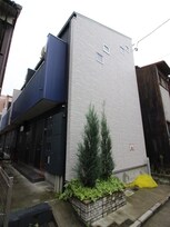 コンフォート本陣