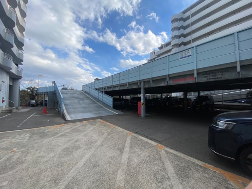 駐車場 ピボットマンション池下