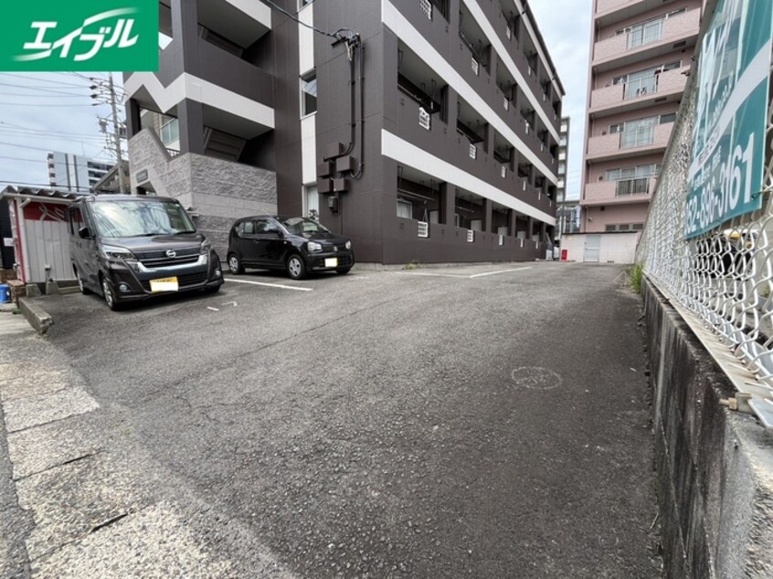 駐車場 KANZA野並