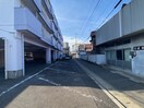 駐車場 メゾン　コメショ－