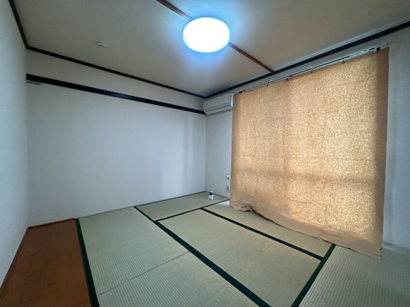 居室 フォーブル代官