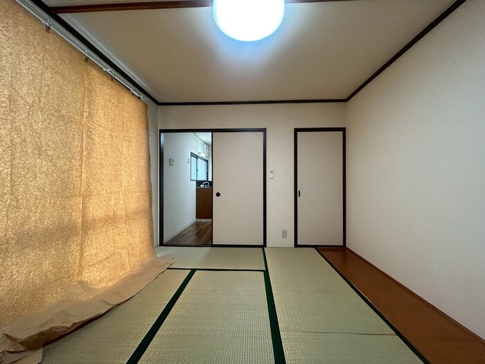 居室 フォーブル代官