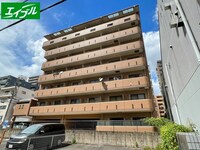 セントラルウイング
