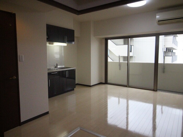 居室 ＦＲＯＮＴＩＥＲ　ＮＡＧＯＹＡ