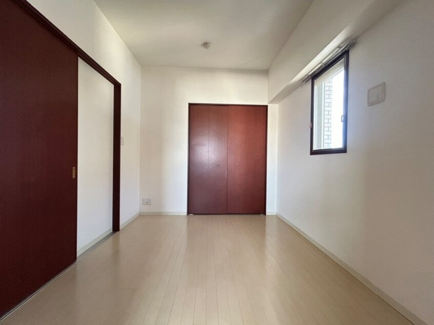 居室 ＦＲＯＮＴＩＥＲ　ＮＡＧＯＹＡ