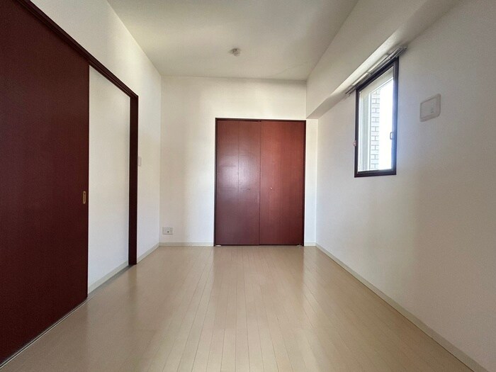 居室 ＦＲＯＮＴＩＥＲ　ＮＡＧＯＹＡ