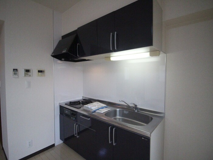 キッチン ＦＲＯＮＴＩＥＲ　ＮＡＧＯＹＡ