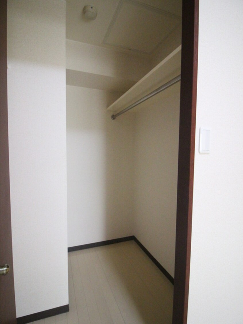 収納 ＦＲＯＮＴＩＥＲ　ＮＡＧＯＹＡ