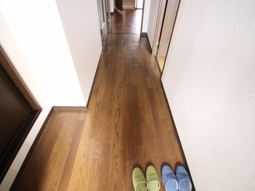 廊下 グロリアス滝子