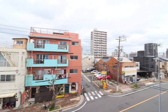 室内からの展望 則武一丁目貸家