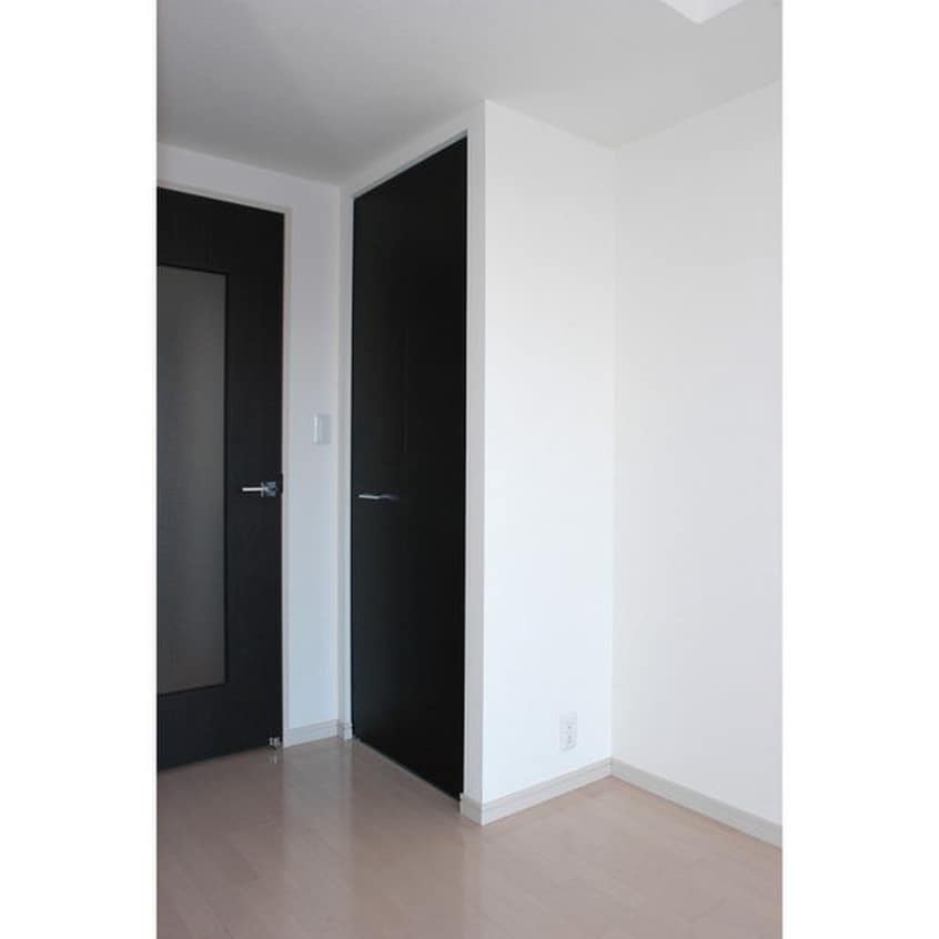 居室 ｴｽﾃﾑﾌﾟﾗｻﾞ名古屋・栄ﾌﾟﾚﾐｱﾑ(703)