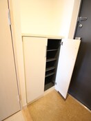 靴箱 ﾌﾟﾚｻﾝｽ名古屋STATIONｻﾞ･ｼﾃｨ(303)