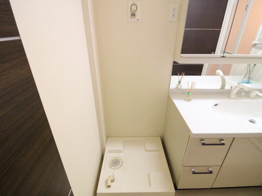 洗濯機置場 Ｐｌａｉｓｉｒ　Ｓａｋａｉ