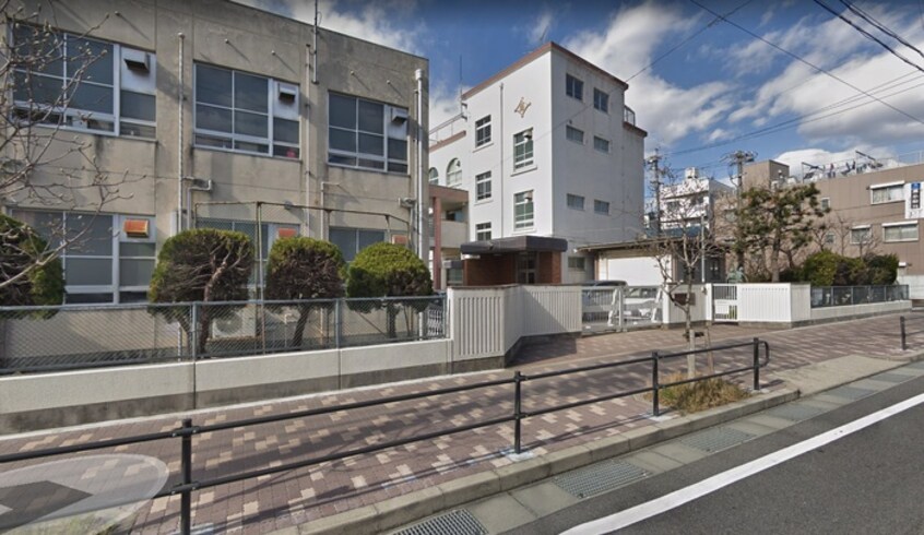 筒井小学校(小学校)まで600m Ｐｌａｉｓｉｒ　Ｓａｋａｉ