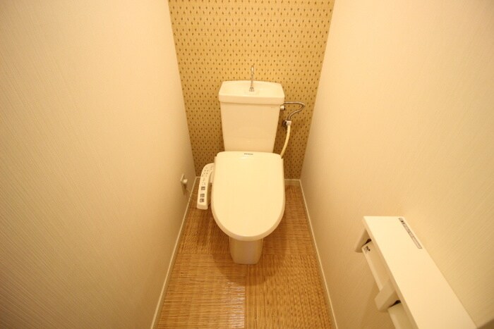 トイレ グランドハイリス上社