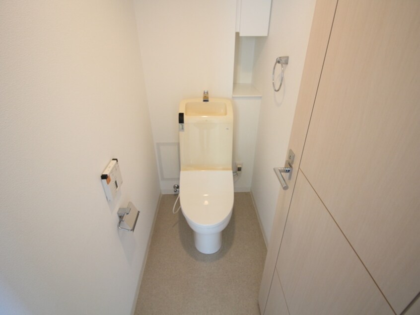 トイレ ＩＺＵＭＩ１