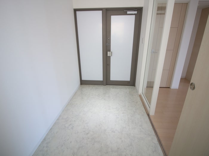 玄関 ＩＺＵＭＩ１