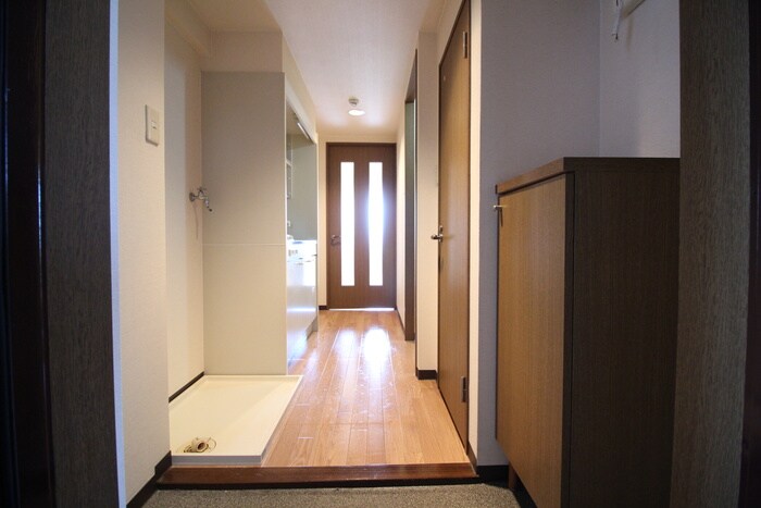 廊下 コンドミニオ内田橋