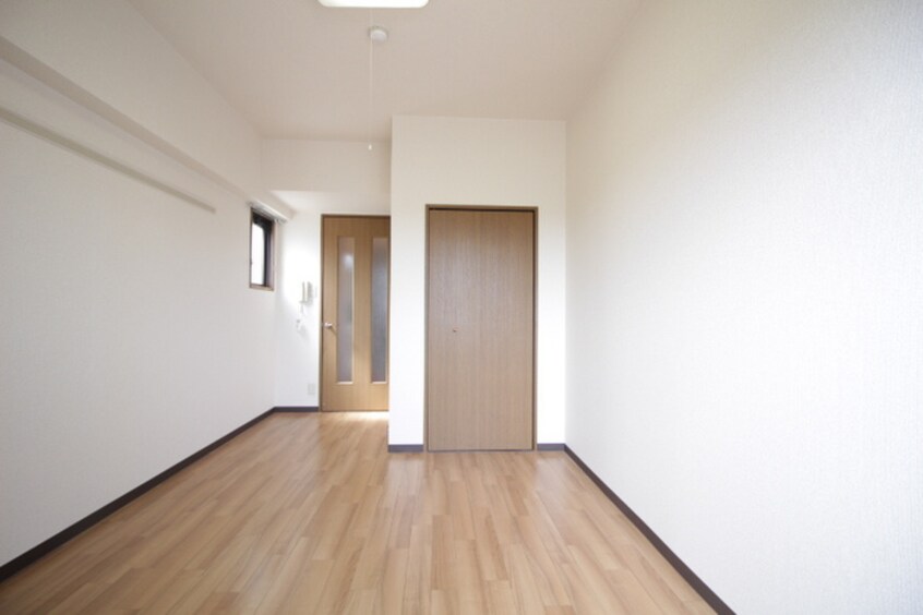 居室 コンドミニオ内田橋