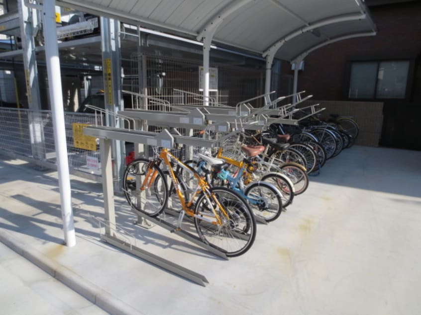 駐輪場 ヒルズ徳川