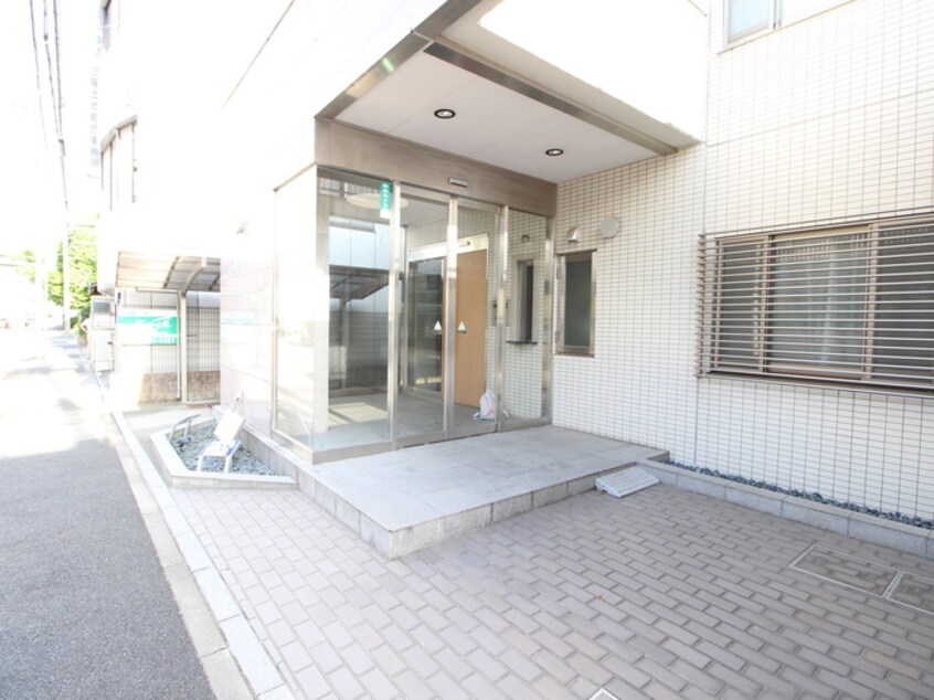 エントランス部分 パテオはなの木