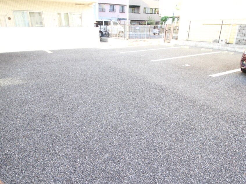 駐車場 パテオはなの木