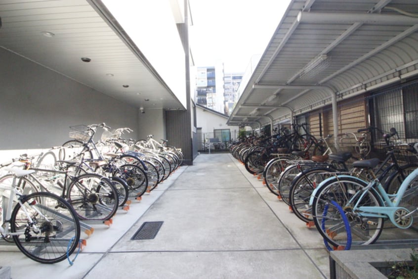 駐輪場 La 　Douceur黒川