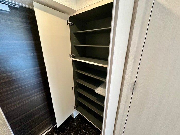 靴箱 La 　Douceur黒川