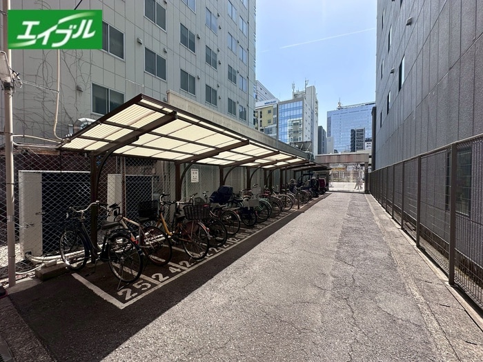 駐輪場 ﾁｻﾝﾏﾝｼｮﾝ桜通久屋（604）