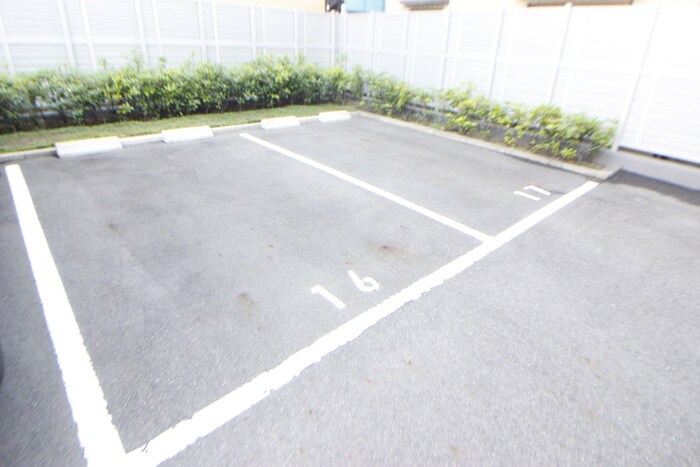 駐車場 La Douceur志賀本通Ⅱ