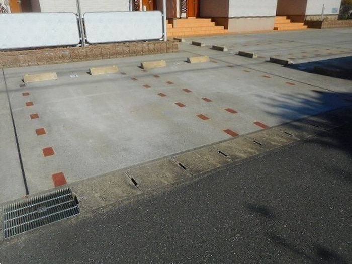 駐車場 シャングリラ