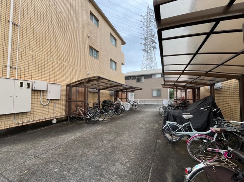 駐輪場 第２ヒルハイツ桃山