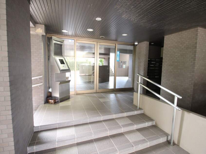 エントランス部分 グランドメゾン小幡緑地(203)
