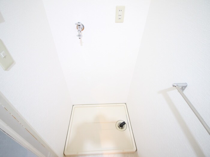 洗濯機置場 グランドメゾン小幡緑地(203)