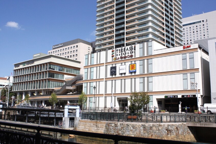 テラッセ納屋(スーパー)まで950m ﾚｰﾍﾞﾝ名古屋松重町GRAND AUBE