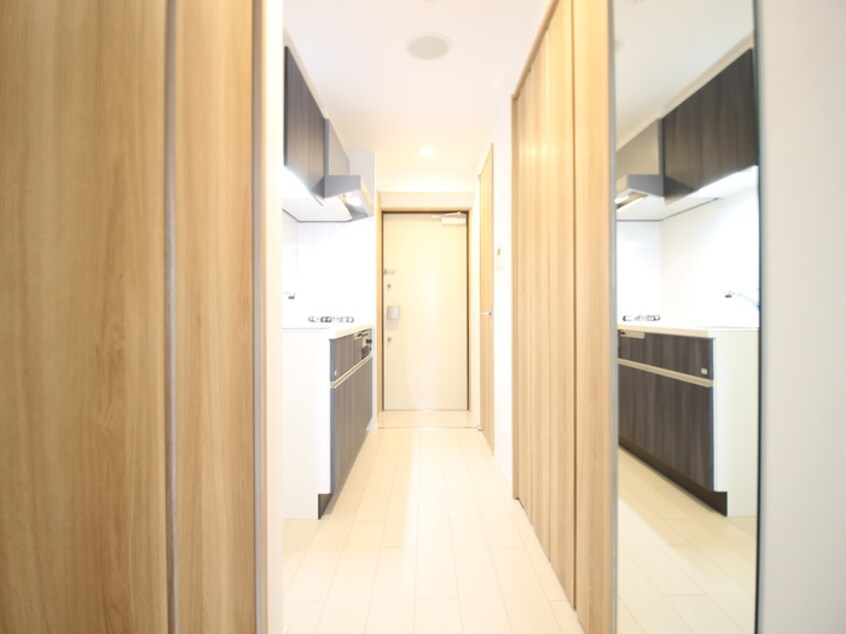 廊下 SPAZIO METALLO