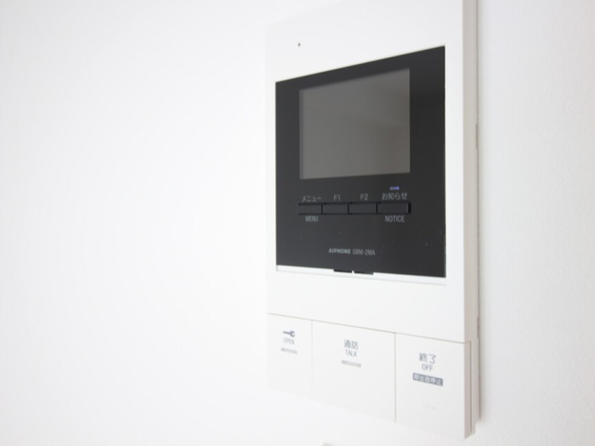 内観写真 SPAZIO METALLO