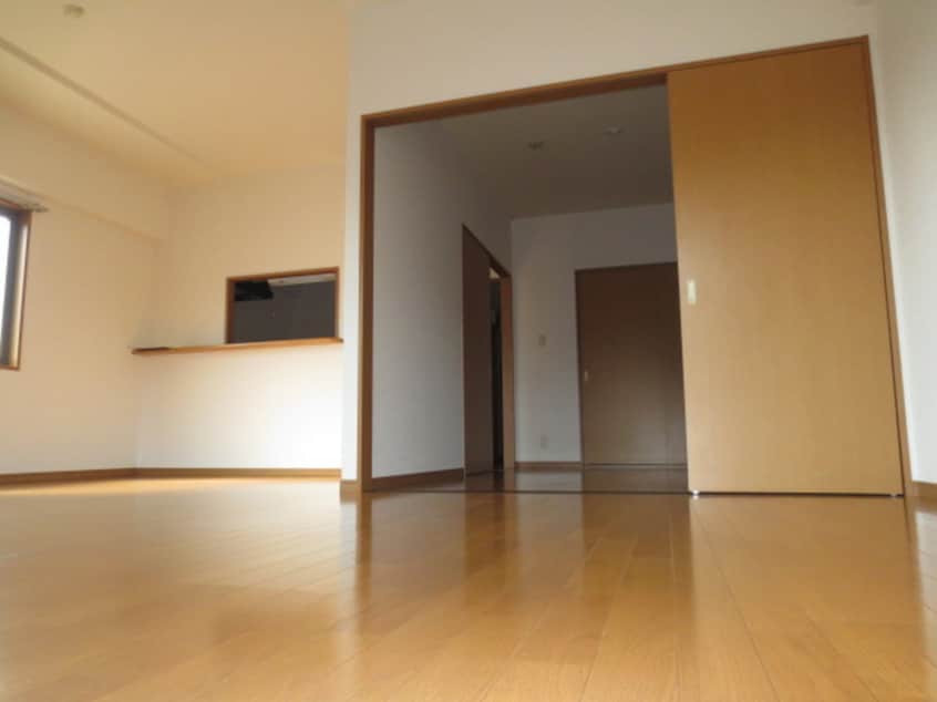 居室 メゾンプチシャトー出口 Ａ館