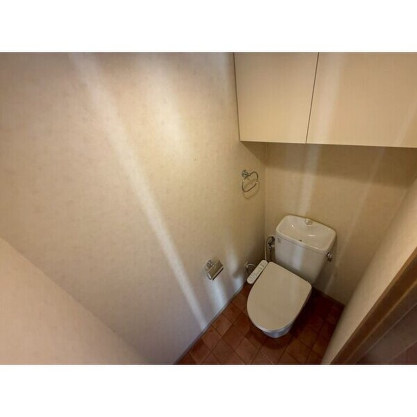 トイレ プレサンス名古屋城前（1302）