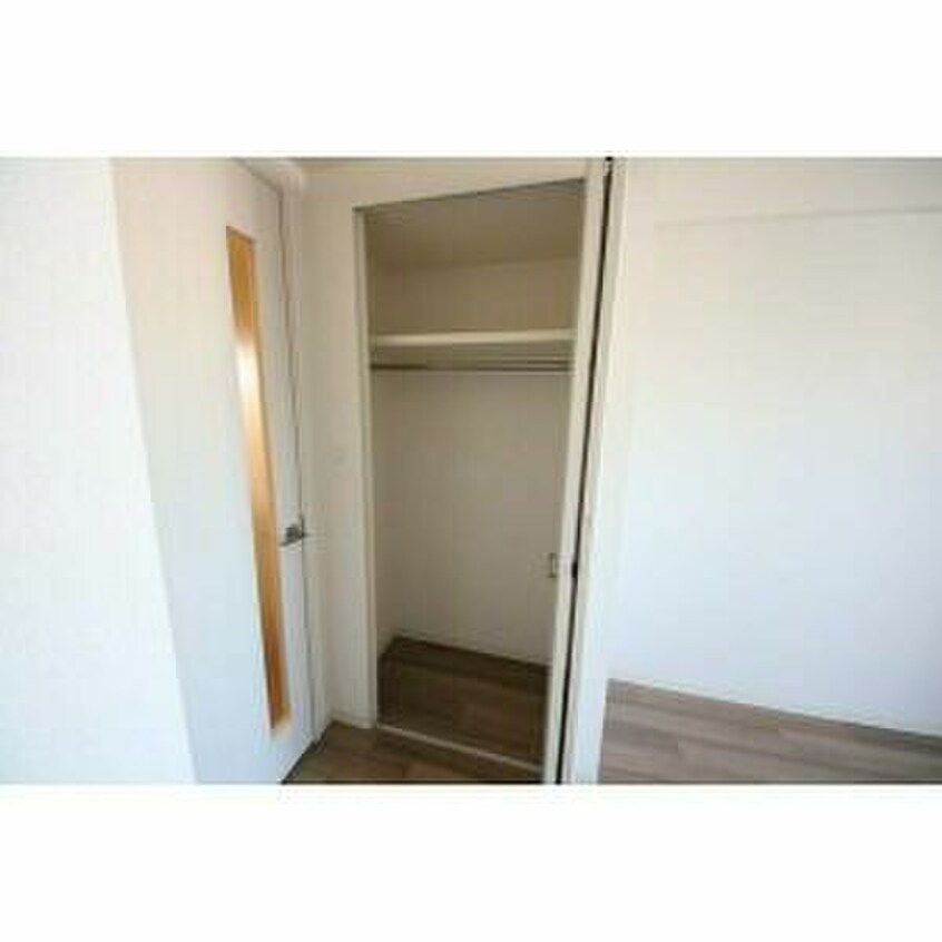 収納 プレサンス上前津グレース