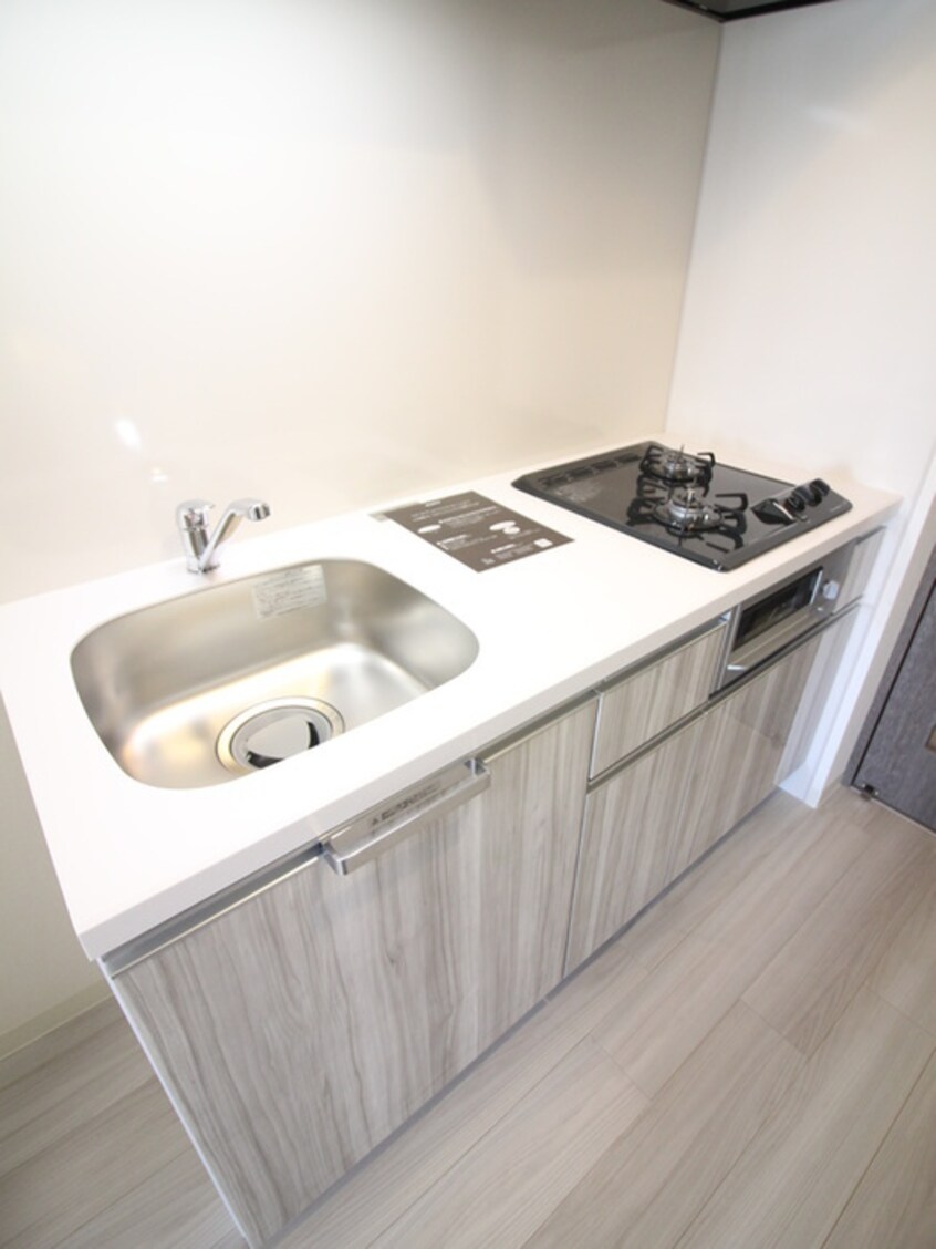 収納 プレサンス広小路通今池（312）