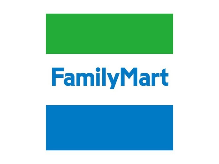 ファミリーマート(コンビニ)まで200m プレサンス広小路通今池（312）