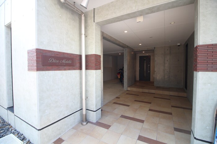 エントランス部分 ディオール名駅