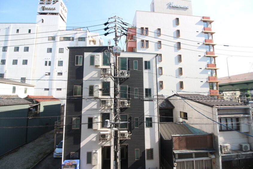 室内からの展望 ディオール名駅