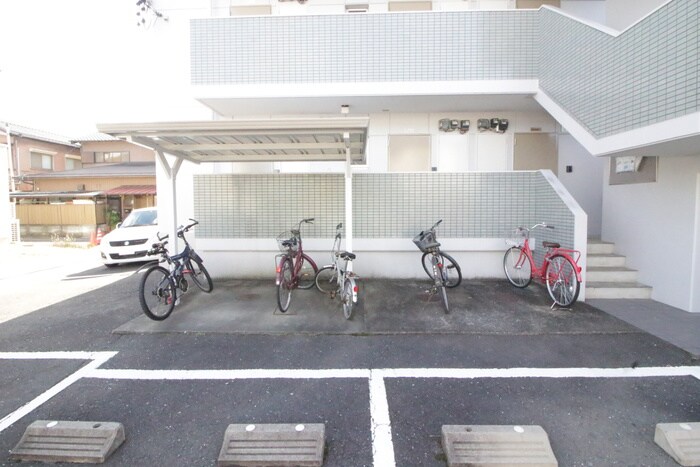 駐輪場 ULC本町