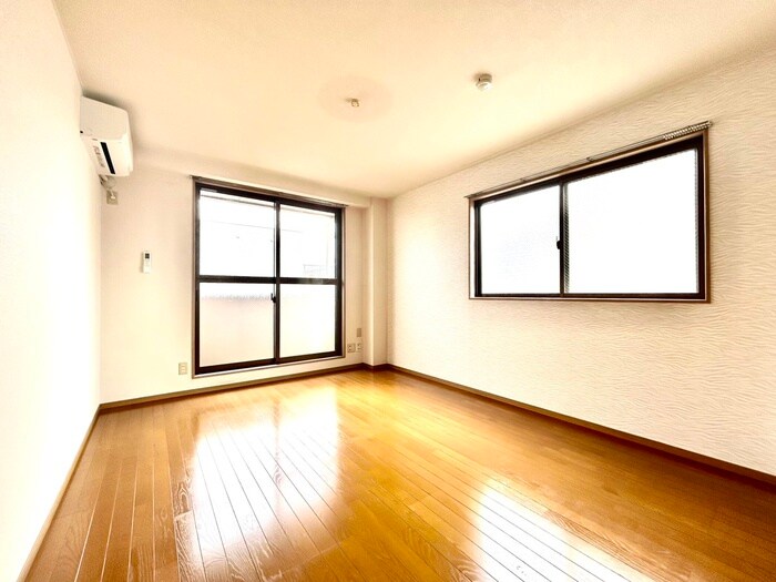 居室 ビレッジウッド