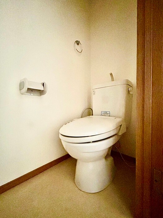トイレ ビレッジウッド