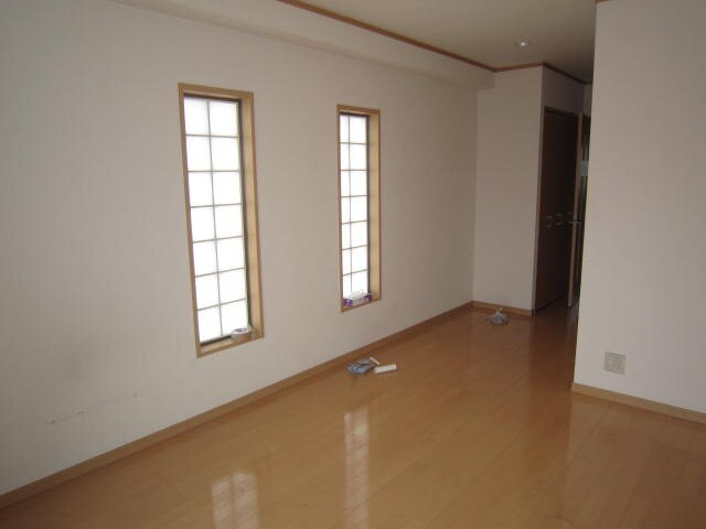 居室 本州守山ビル