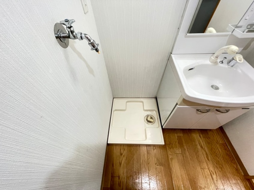 洗濯機置場 Ｌａ　Ｅｃｃｅｌｌｅｎｔｅ