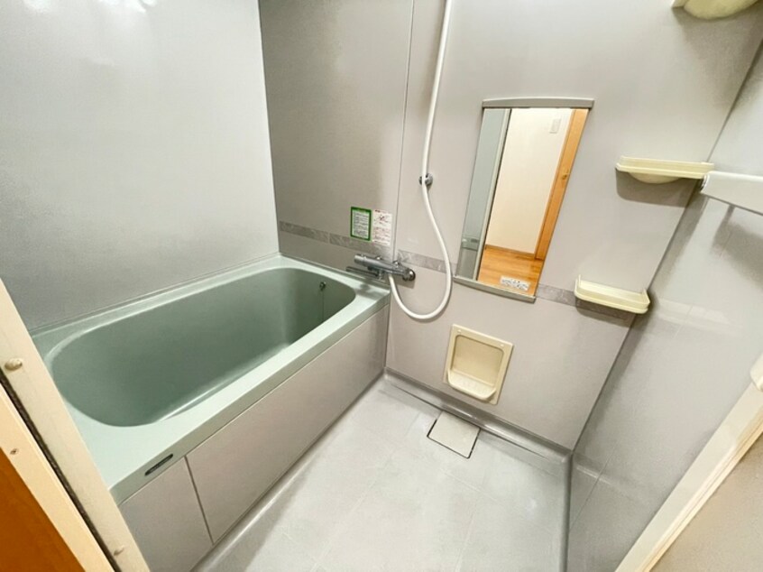 バス／シャワールーム等 Ｌａ　Ｅｃｃｅｌｌｅｎｔｅ